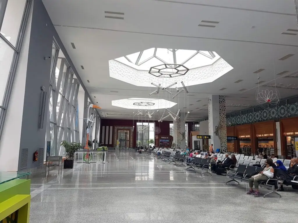 Exploring Morocco: The Benefits of Renting a Car at Fez Airport 2 fez airport